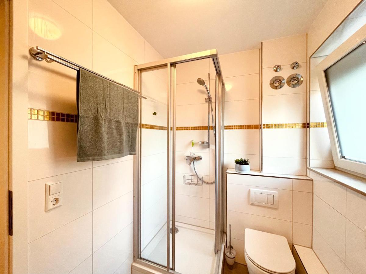 Frisch Renoviertes Und Charmantes Apartment Stuttgart Exterior photo